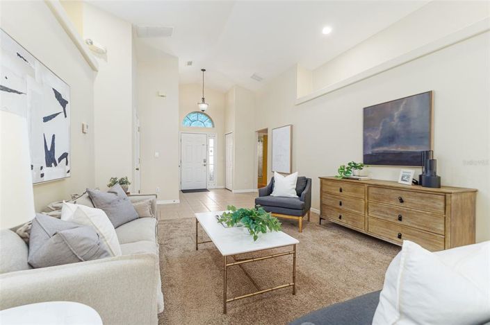 Image No.7-4 Bed Property for sale