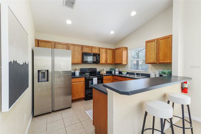 Image No.9-4 Bed Property for sale