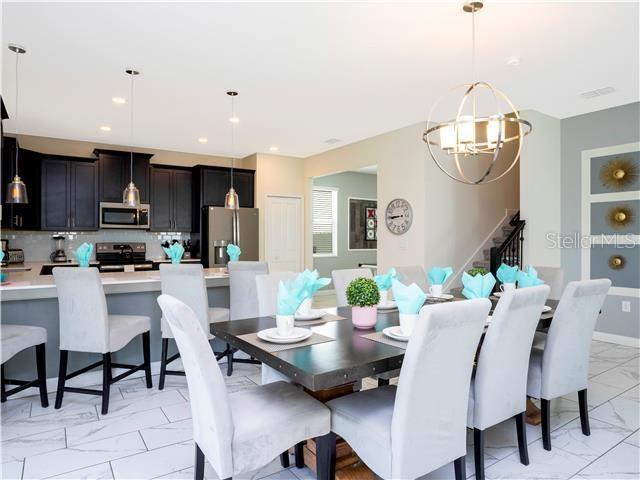 Image No.21-6 Bed Property for sale