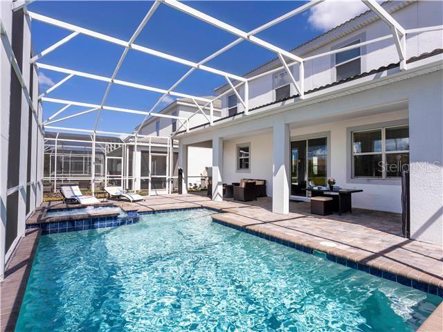 Image No.3-6 Bed Property for sale