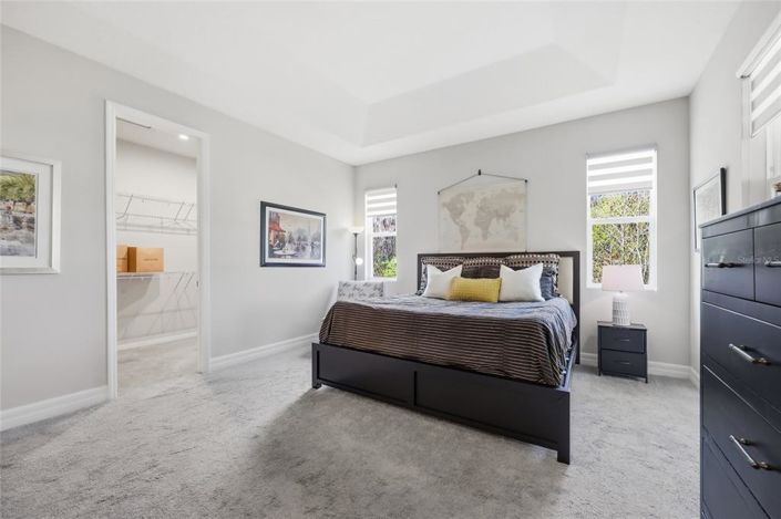 Image No.4-4 Bed Property for sale