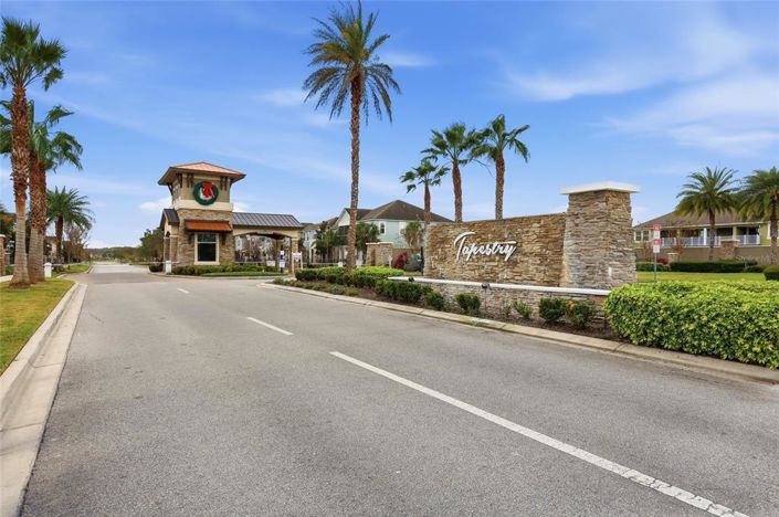 Image No.48-4 Bed Property for sale