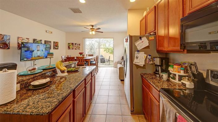 Image No.12-3 Bed Townhouse for sale