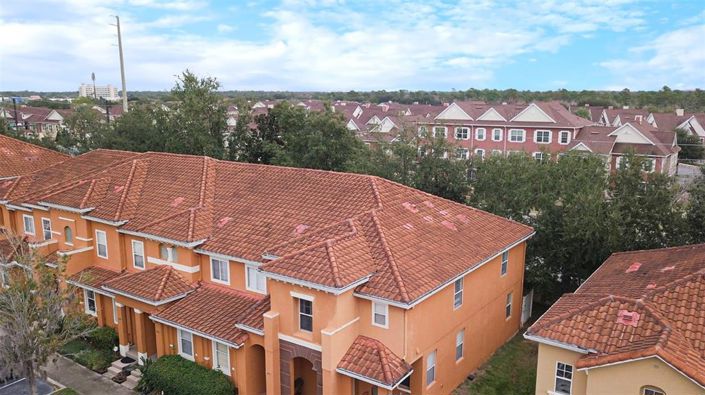 Image No.29-3 Bed Townhouse for sale