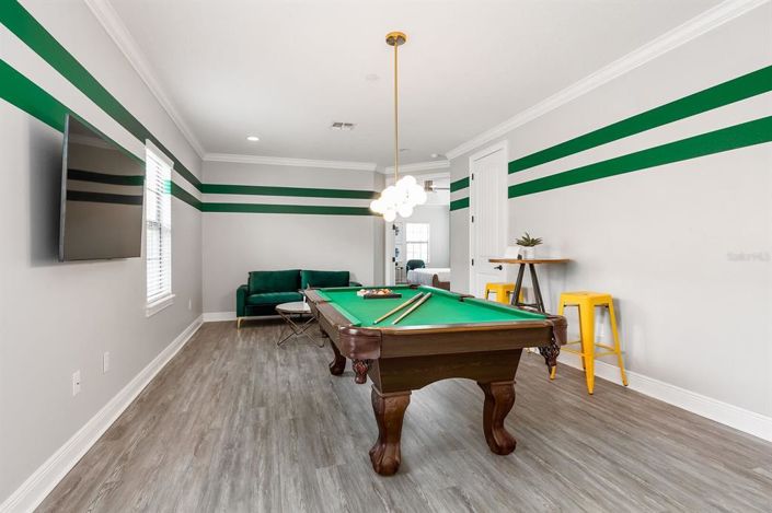 Image No.28-5 Bed Property for sale