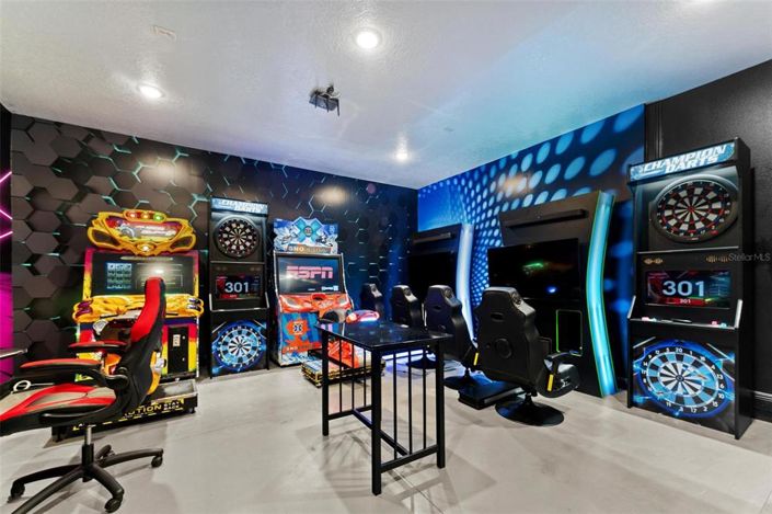 Image No.39-5 Bed Property for sale