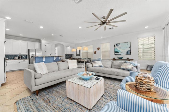 Image No.42-5 Bed Property for sale