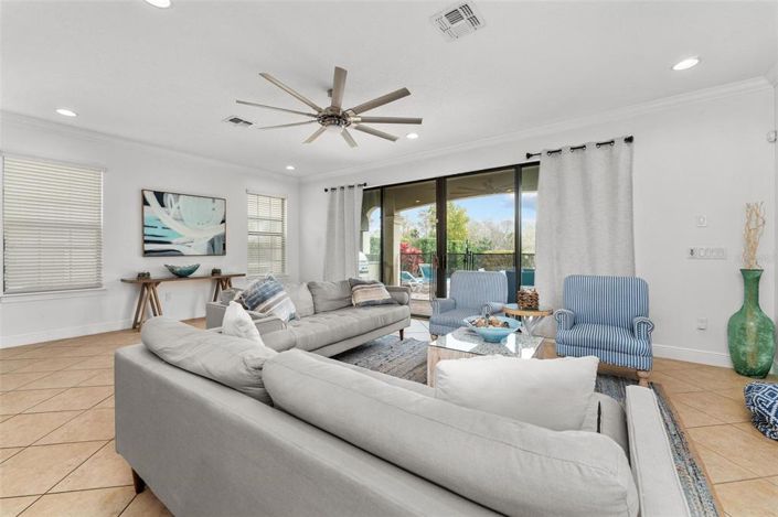 Image No.43-5 Bed Property for sale