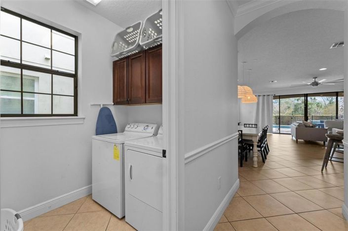 Image No.50-5 Bed Property for sale