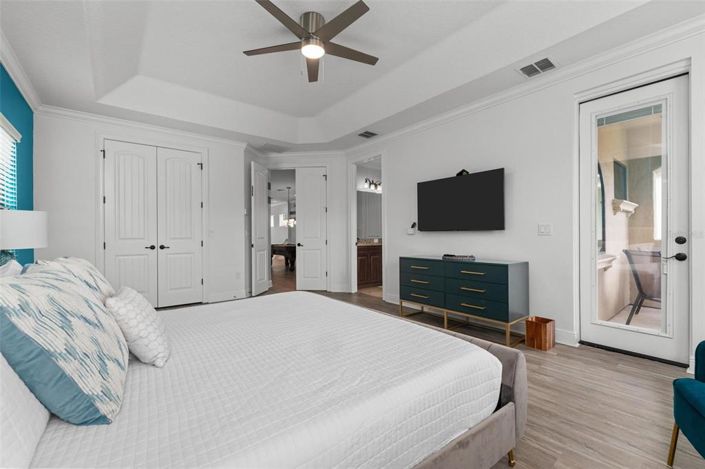 Image No.55-5 Bed Property for sale