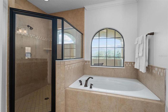 Image No.57-5 Bed Property for sale