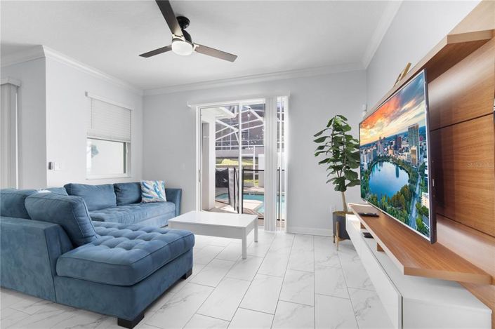 Image No.15-4 Bed Townhouse for sale