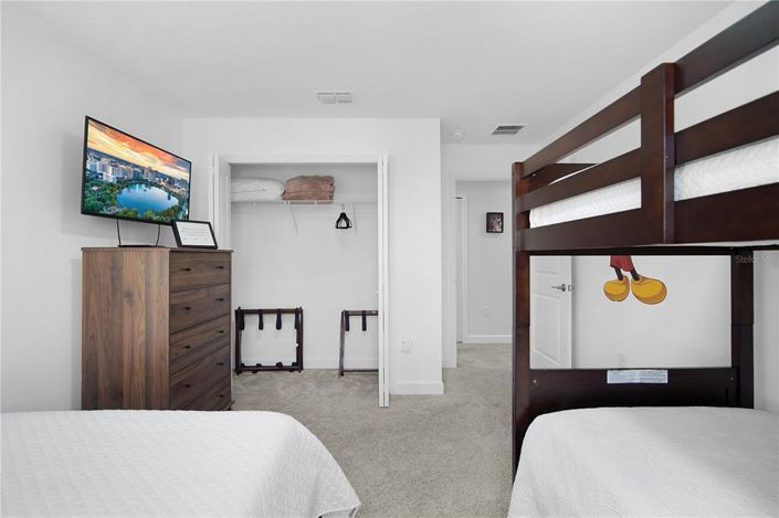 Image No.26-4 Bed Townhouse for sale