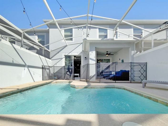 Image No.36-4 Bed Townhouse for sale