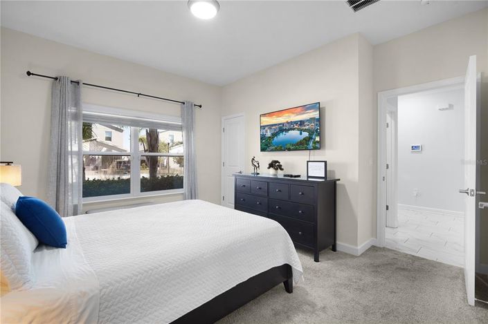 Image No.5-4 Bed Townhouse for sale