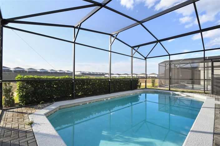 Image No.43-5 Bed Property for sale