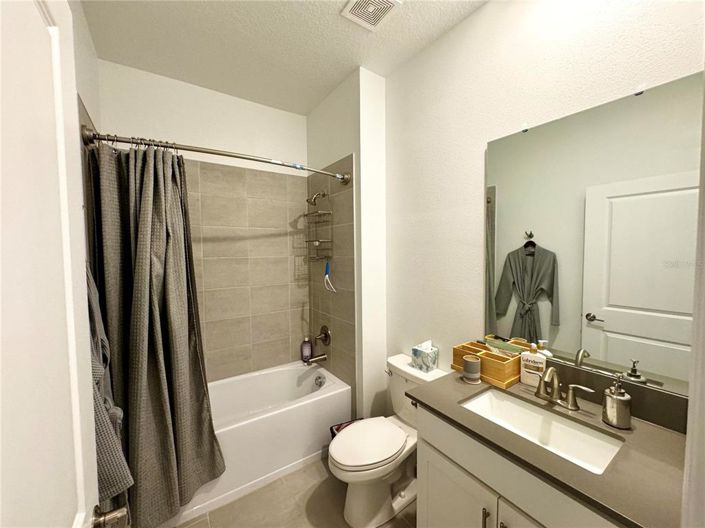 Image No.6-5 Bed Property for sale