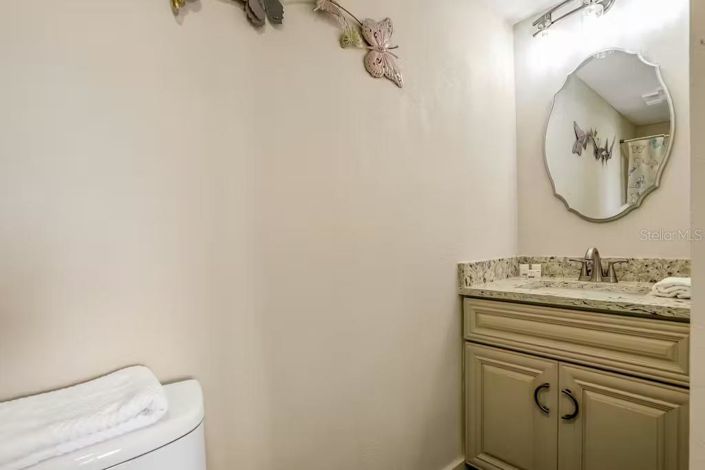 Image No.16-2 Bed Property for sale