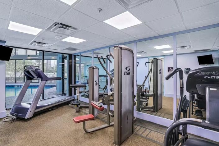 Image No.23-2 Bed Property for sale