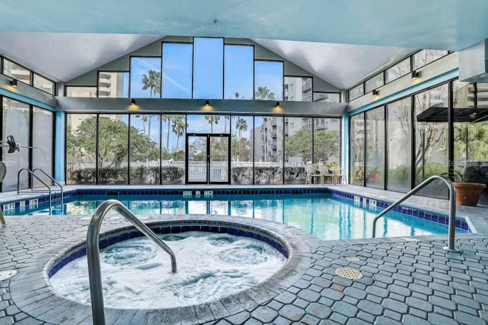 Image No.24-2 Bed Property for sale