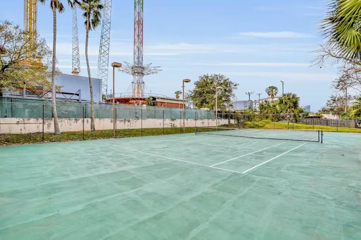 Image No.28-2 Bed Property for sale