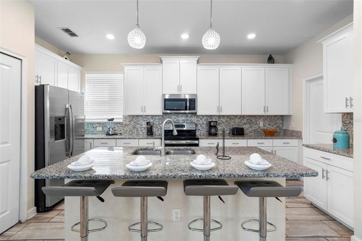 Image No.31-5 Bed Property for sale