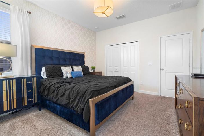 Image No.35-5 Bed Property for sale