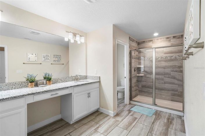 Image No.49-5 Bed Property for sale