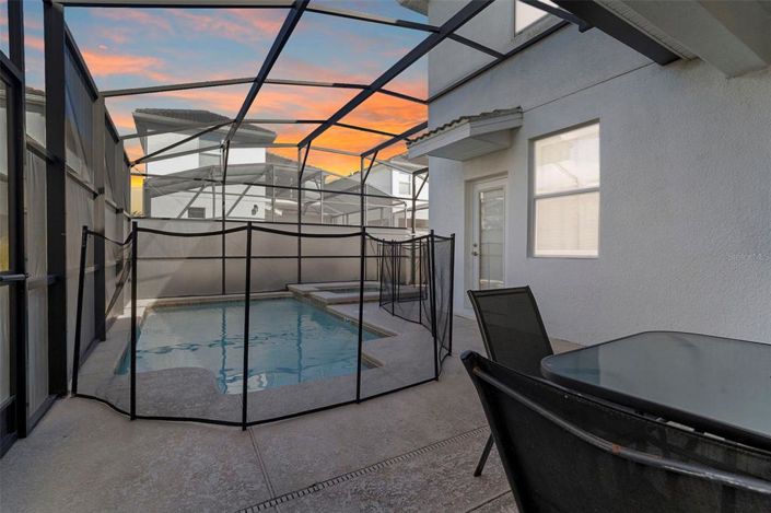 Image No.5-5 Bed Property for sale