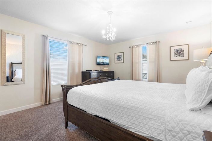 Image No.52-5 Bed Property for sale