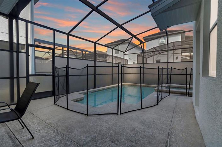 Image No.6-5 Bed Property for sale