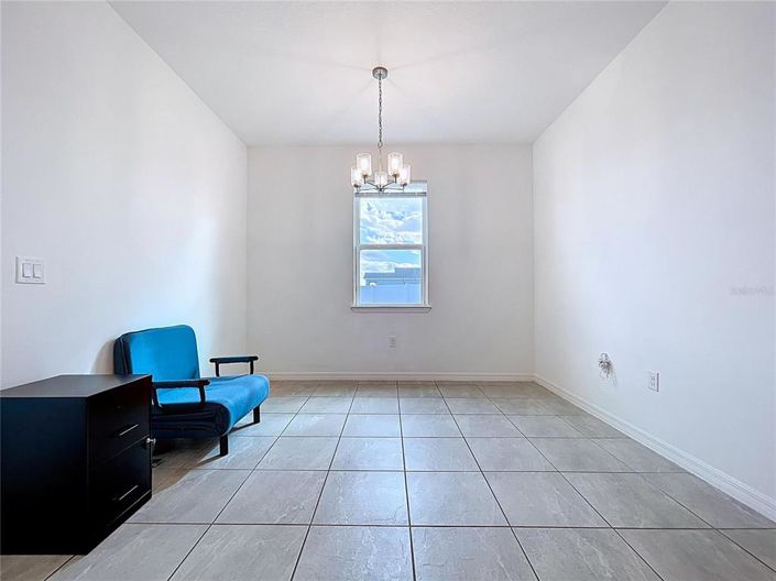 Image No.19-3 Bed Property for sale