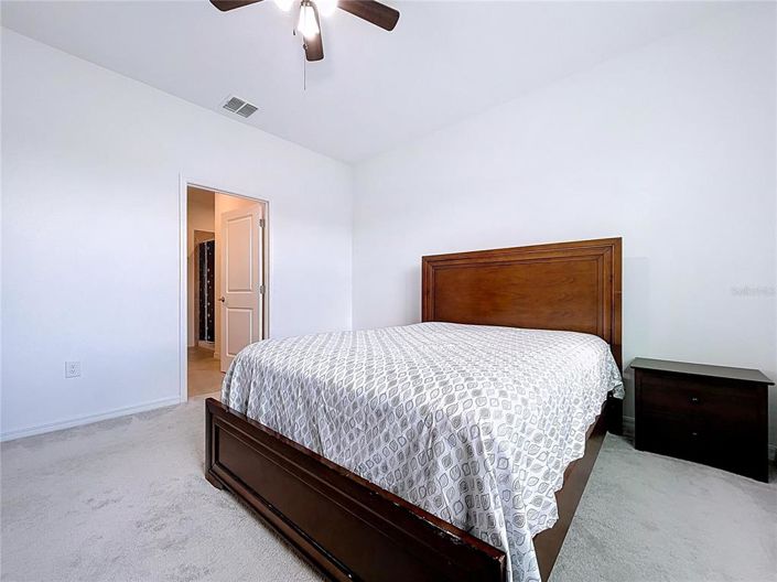 Image No.24-3 Bed Property for sale