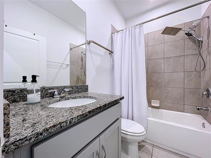 Image No.36-3 Bed Property for sale