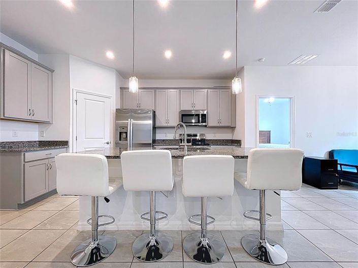 Image No.8-3 Bed Property for sale