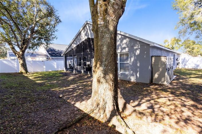 Image No.45-3 Bed Property for sale