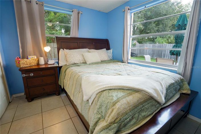 Image No.14-4 Bed Property for sale