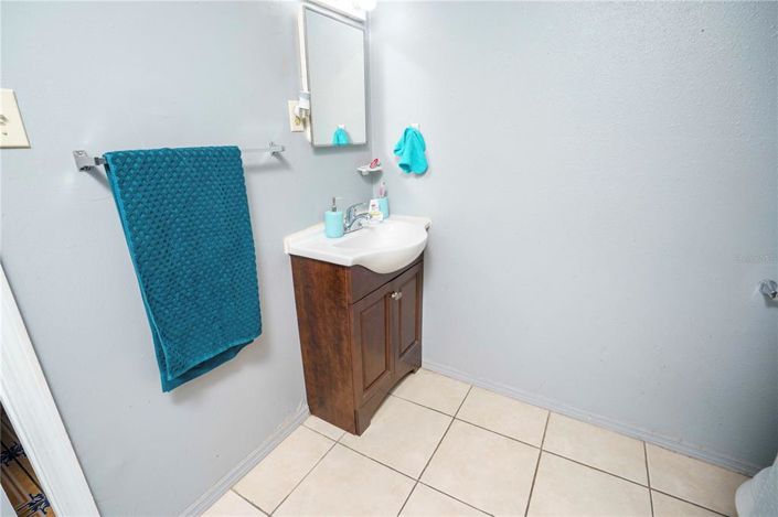 Image No.27-4 Bed Property for sale