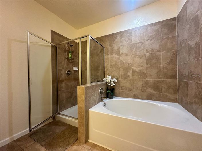 Image No.18-3 Bed Property for sale