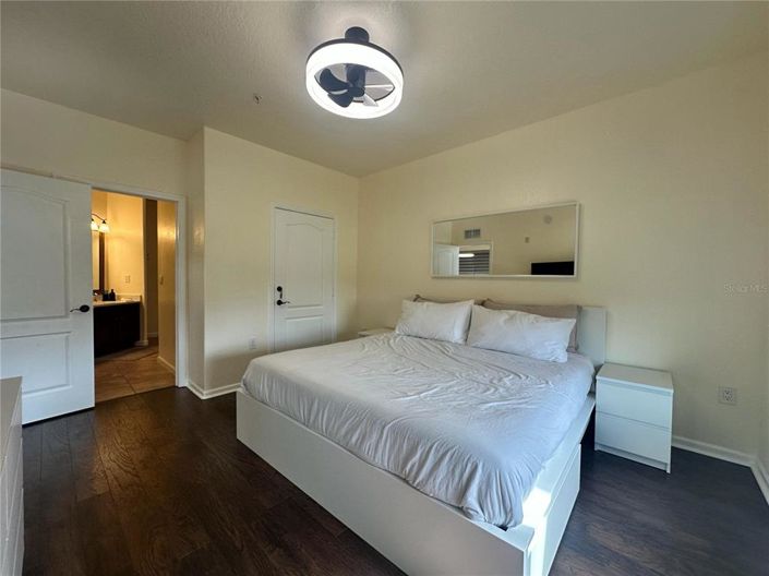 Image No.42-3 Bed Property for sale