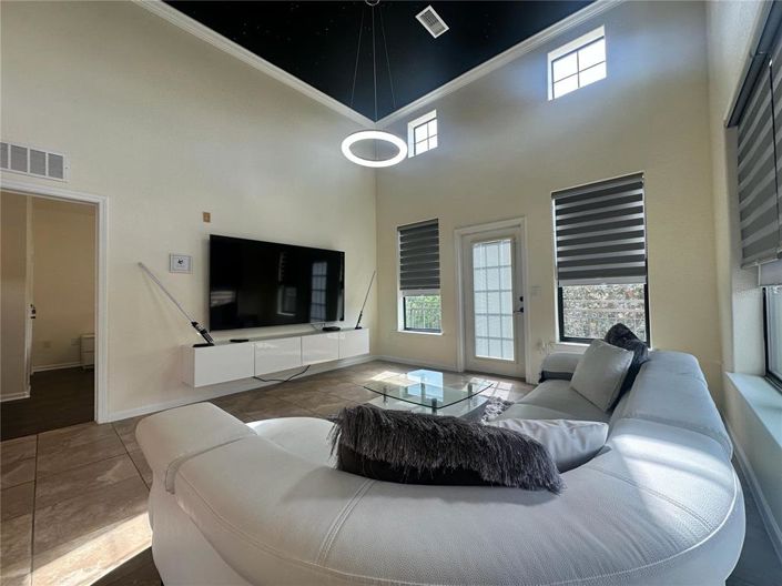 Image No.45-3 Bed Property for sale