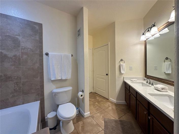 Image No.47-3 Bed Property for sale