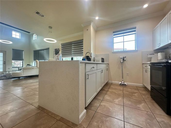 Image No.5-3 Bed Property for sale