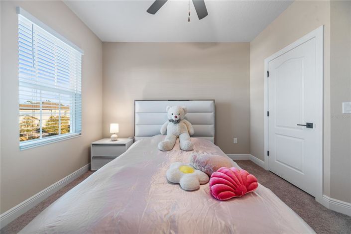 Image No.27-5 Bed Property for sale