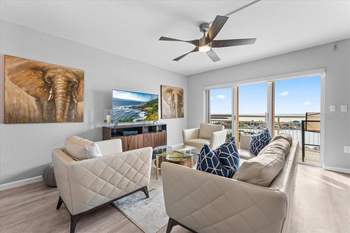 Image No.11-1 Bed Property for sale