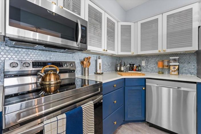 Image No.7-1 Bed Property for sale