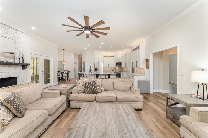 Image No.14-4 Bed Property for sale