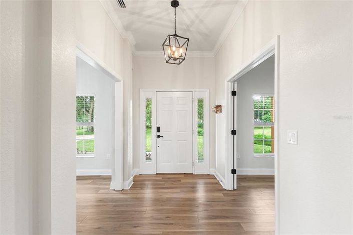 Image No.7-4 Bed Property for sale