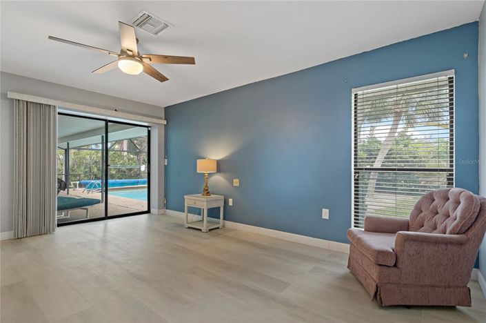 Image No.18-Propriété de 3 chambres à vendre à Sarasota