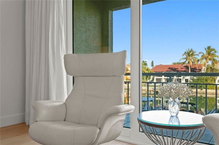 Image No.21-3 Bed Townhouse for sale